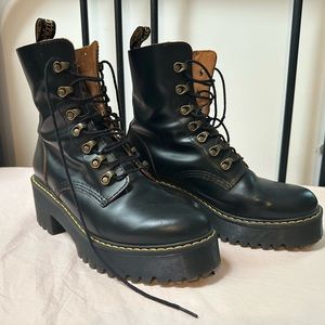 Dr Martens Leona Heeled Boots 9 (fits like a 10)